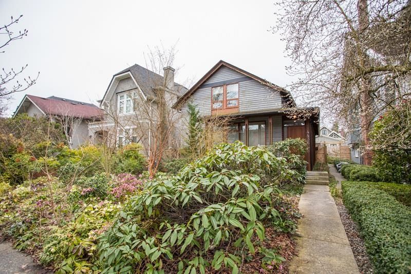4436 W 12th Avenue Vancouver, BC - 2