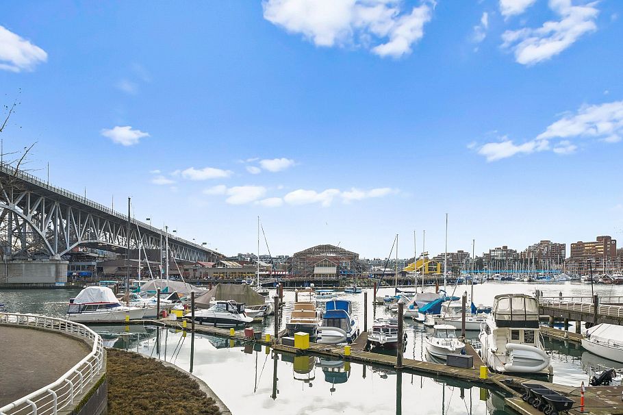 205 1600 Howe Street Vancouver, BC - 25