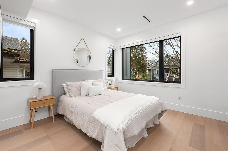 1 275 W 17th Avenue Vancouver, BC - 5