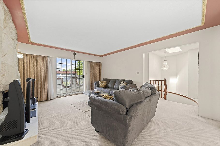 5990 Joyce Street Vancouver, BC - 5