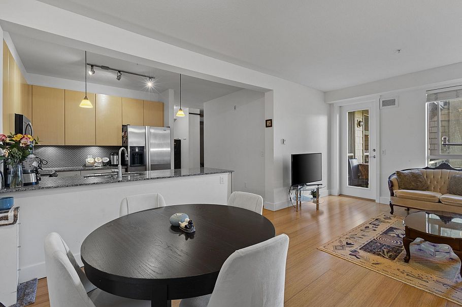 307 6268 Eagles Drive Vancouver, BC - 8