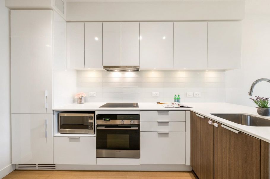 1605 1308 Hornby Street Vancouver, BC - 2