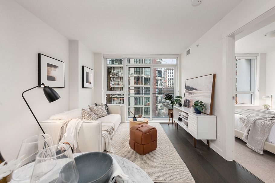 604 1009 Harwood Street Vancouver, BC - 5