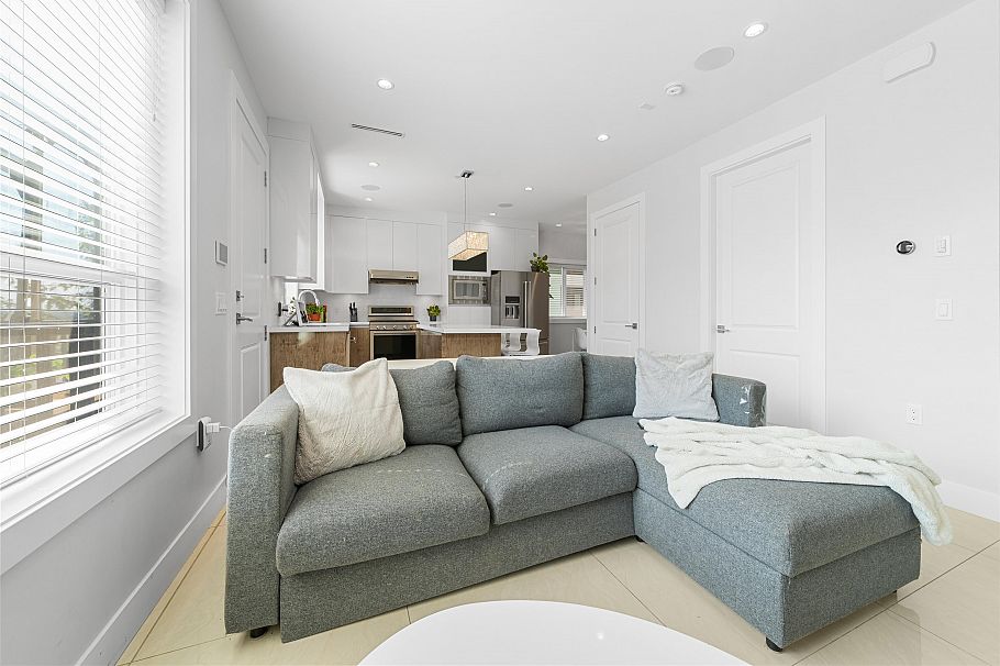 3448 Pandora Street Vancouver, BC - 7