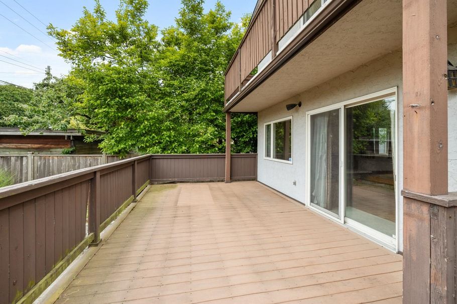 2676 W 33rd Avenue Vancouver, BC - 16