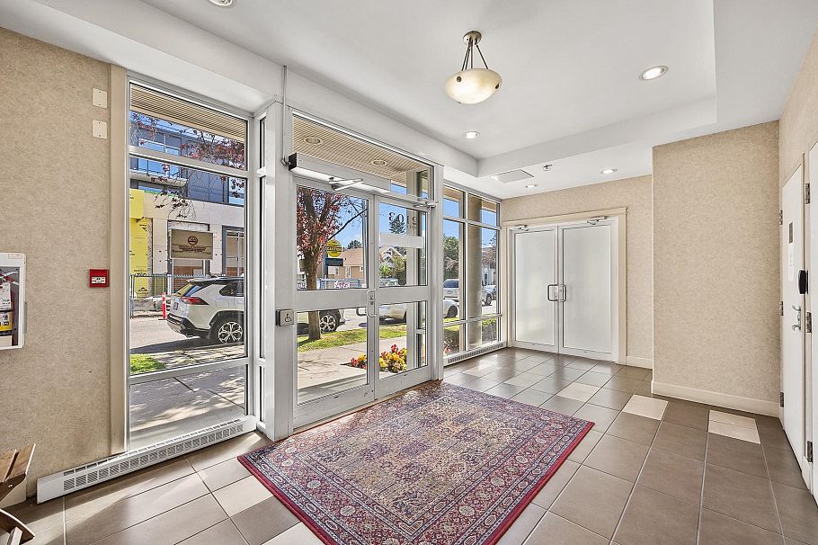 406 2103 W 45th Avenue Vancouver, BC - 25