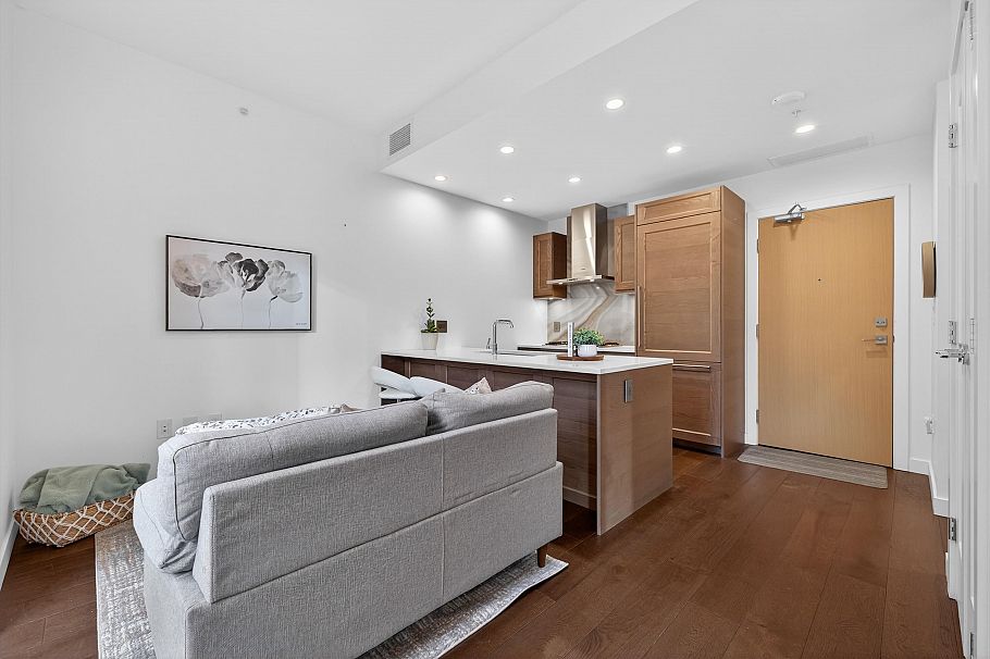 408 5681 Birney Road Vancouver, BC - 9