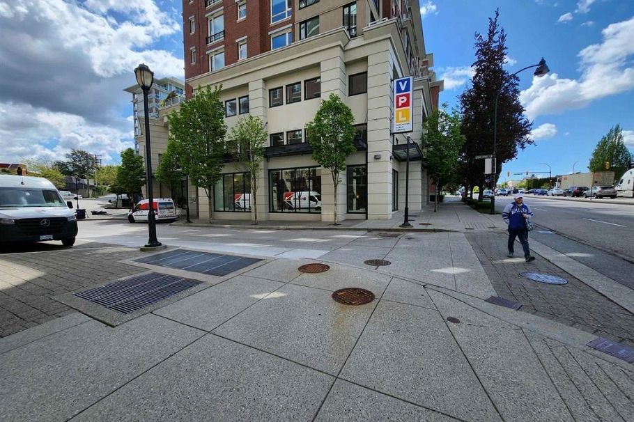 405 4028 Knight Street Vancouver, BC - 30