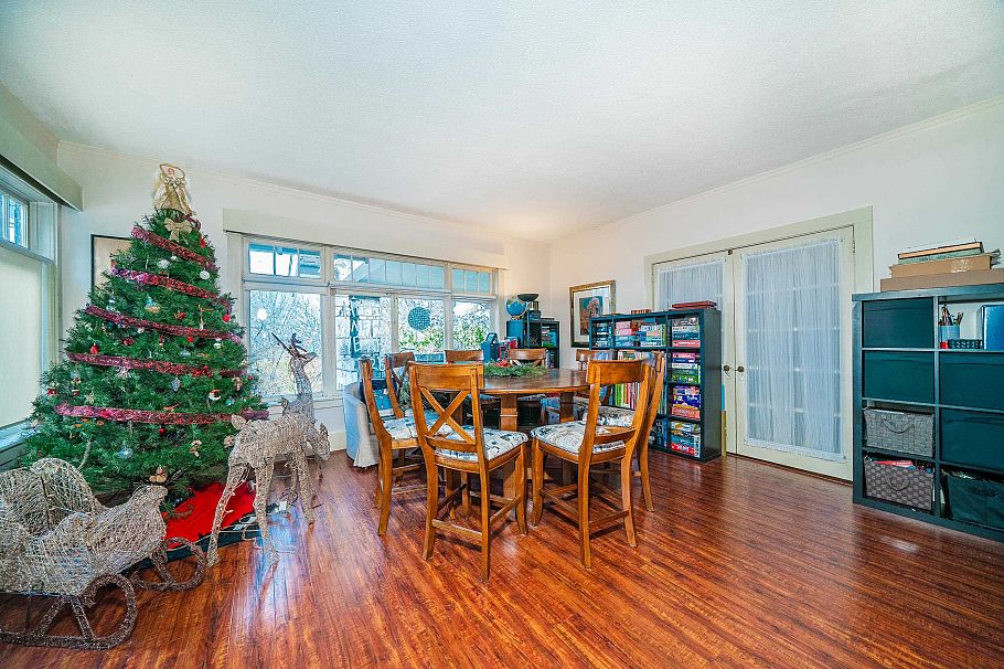 1989 W King Edward Avenue Vancouver, BC - 8