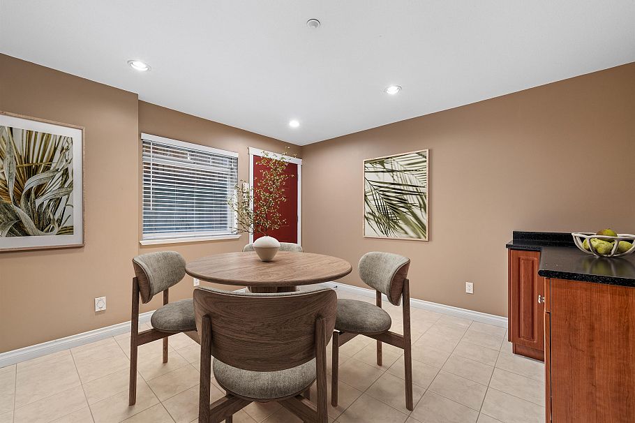 1254 E 11th Avenue Vancouver, BC - 16