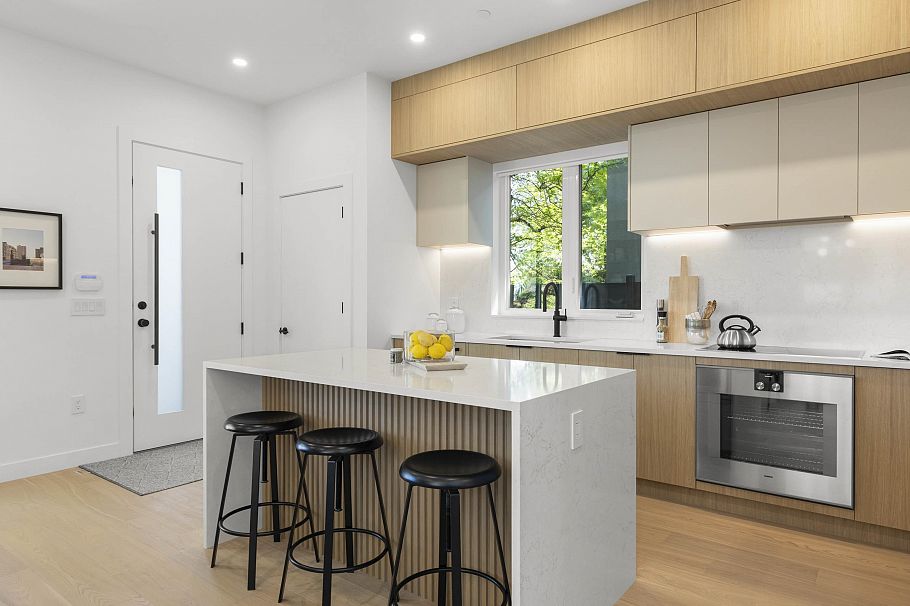 1 4422 W 6th Avenue Vancouver, BC - 15