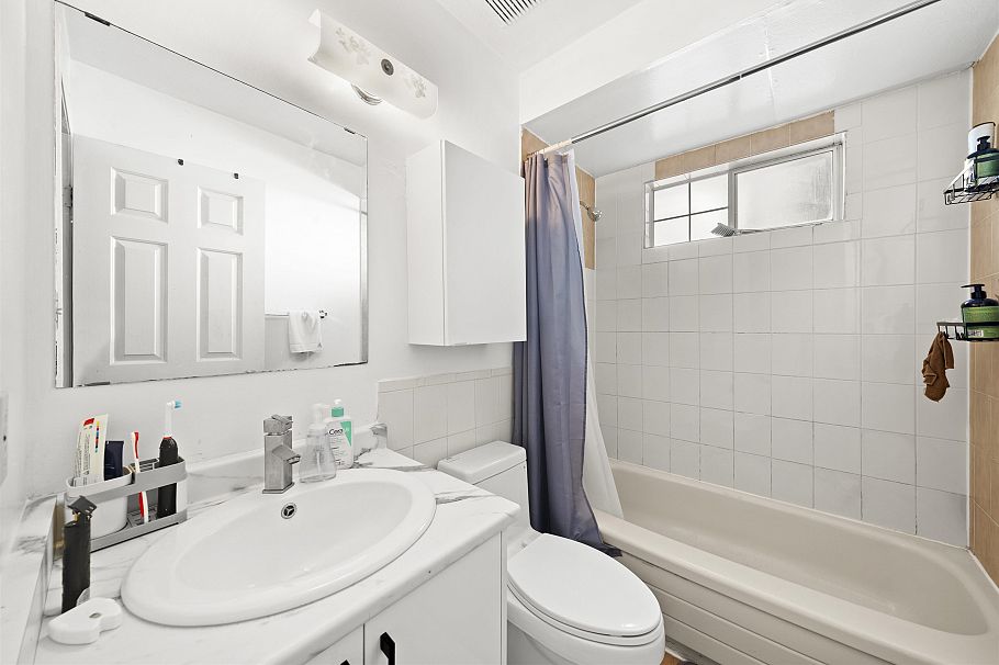 5990 Joyce Street Vancouver, BC - 32