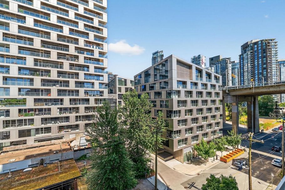 801 1500 Howe Street Vancouver, BC - 19