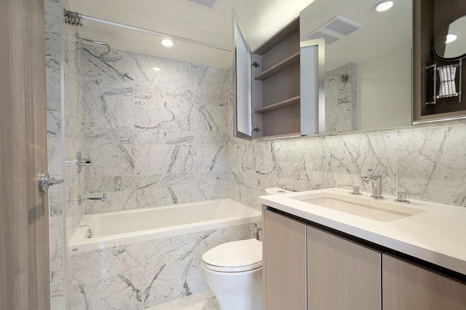 301 433 SW Marine Drive Vancouver, BC - 8