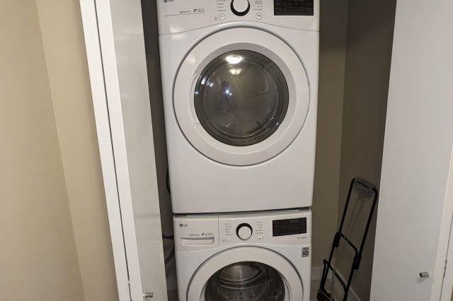 208 2889 E 1st Avenue Vancouver, BC - 14