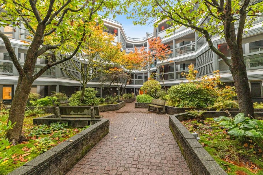 405 1345 W 4th Avenue Vancouver, BC - 22