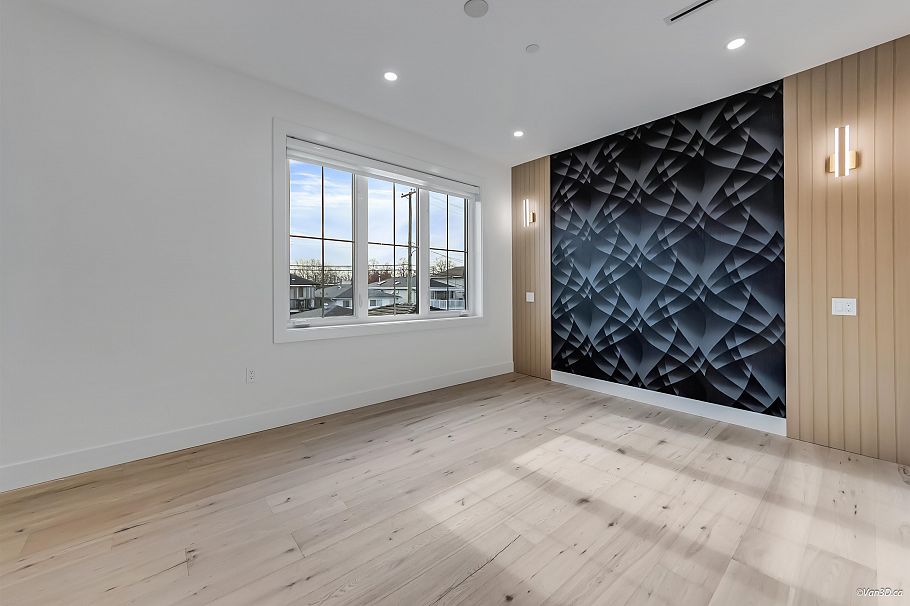 2 150 E 51st Avenue Vancouver, BC - 15