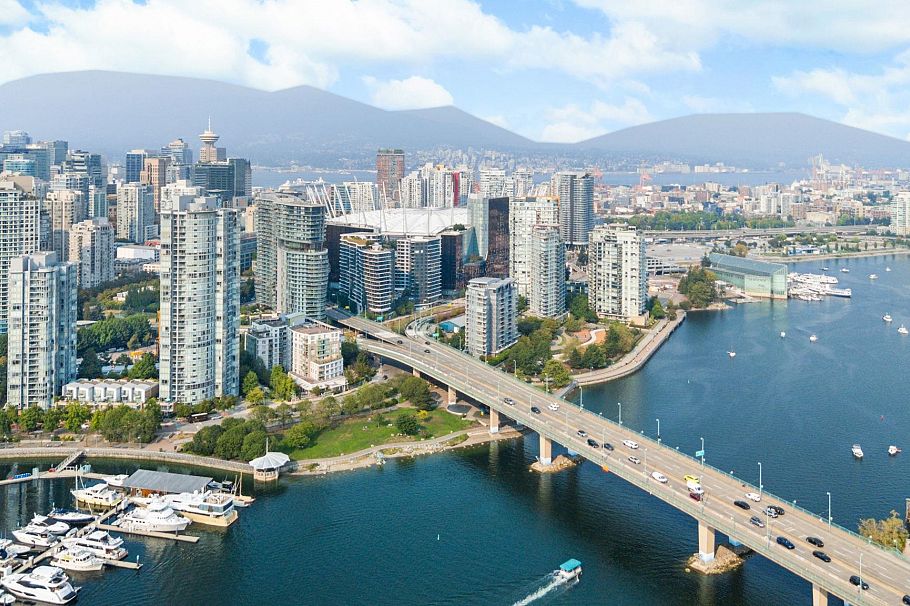 1501 193 Aquarius Mews Vancouver, BC - 36