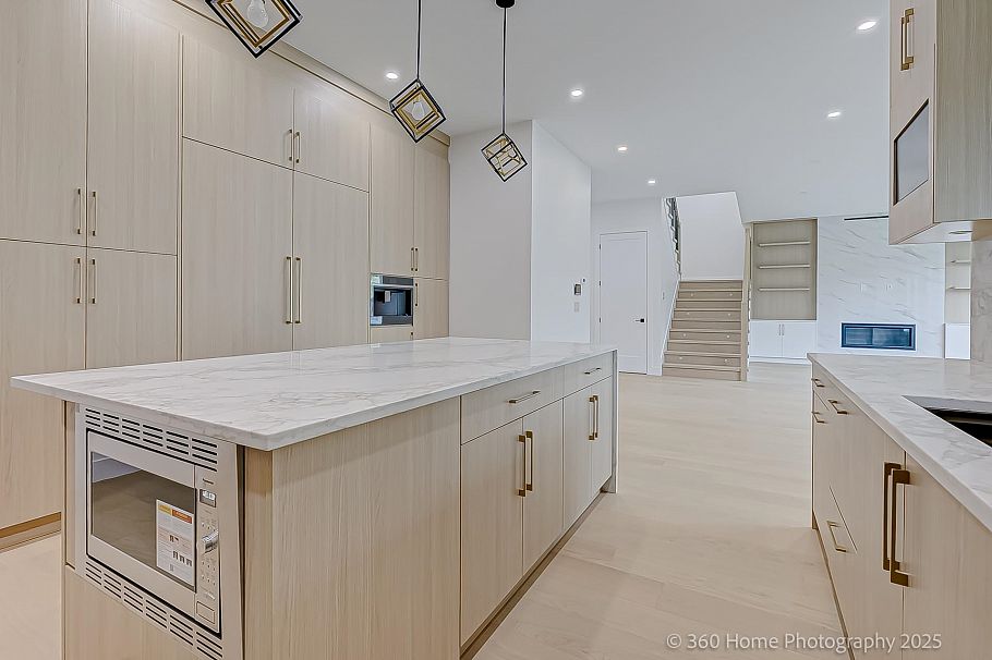 3252 Allan Road North Vancouver, BC - 10