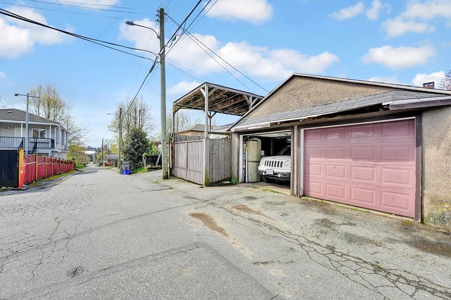 2150 Nanaimo Street Vancouver, BC - 17