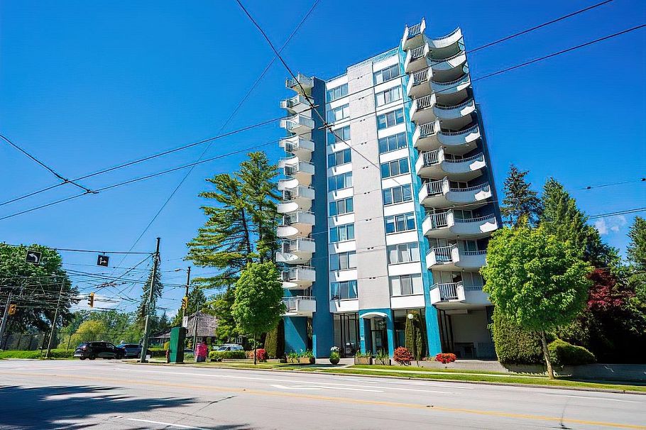 604 4691 W 10th Avenue Vancouver, BC - 2