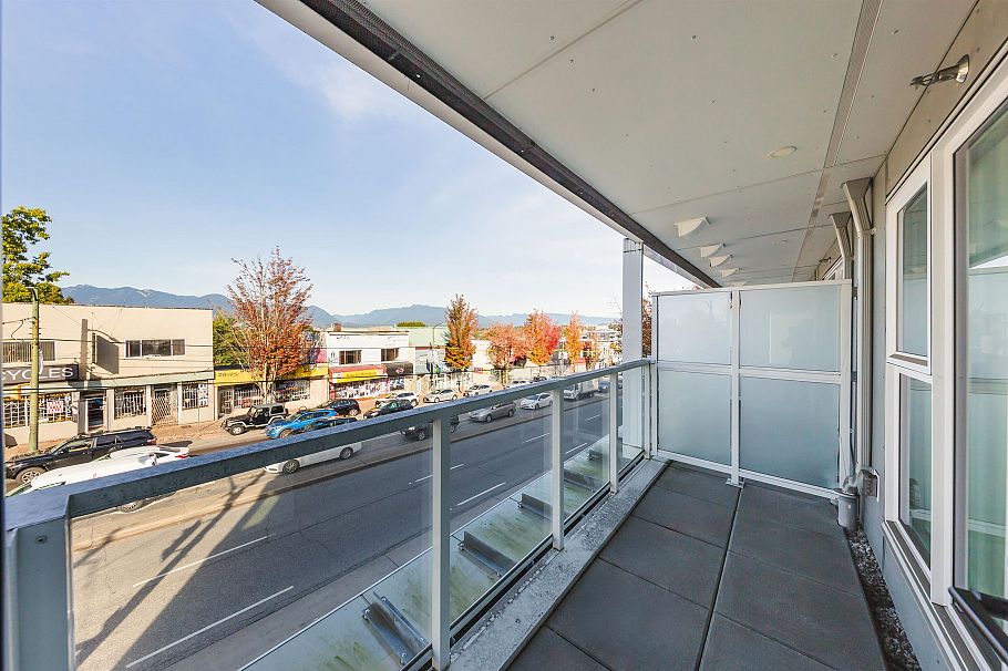 202 2508 Fraser Street Vancouver, BC - 20