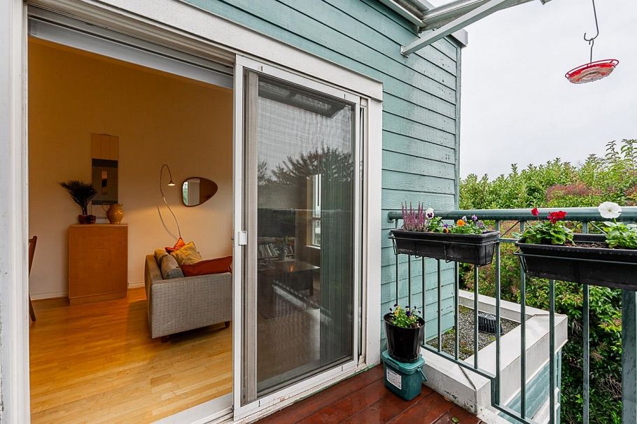 403 1617 Grant Street Vancouver, BC - 11