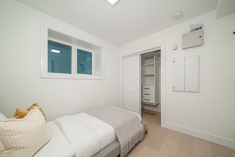 1924 William Street Vancouver, BC - 31