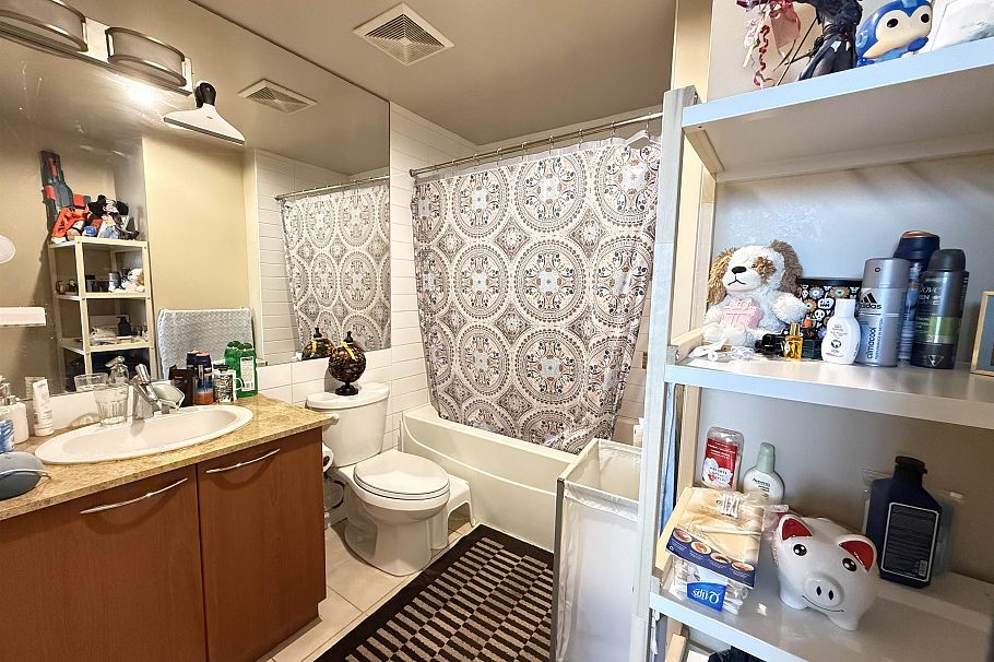 405 4028 Knight Street Vancouver, BC - 16