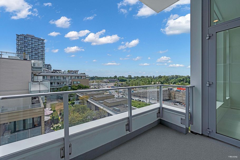 601 3438 Sawmill Crescent Vancouver, BC - 24