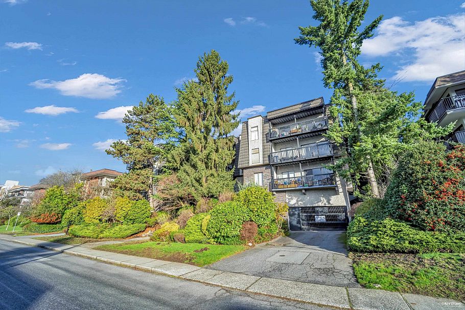 103 150 E 5th Street North Vancouver, BC - 19