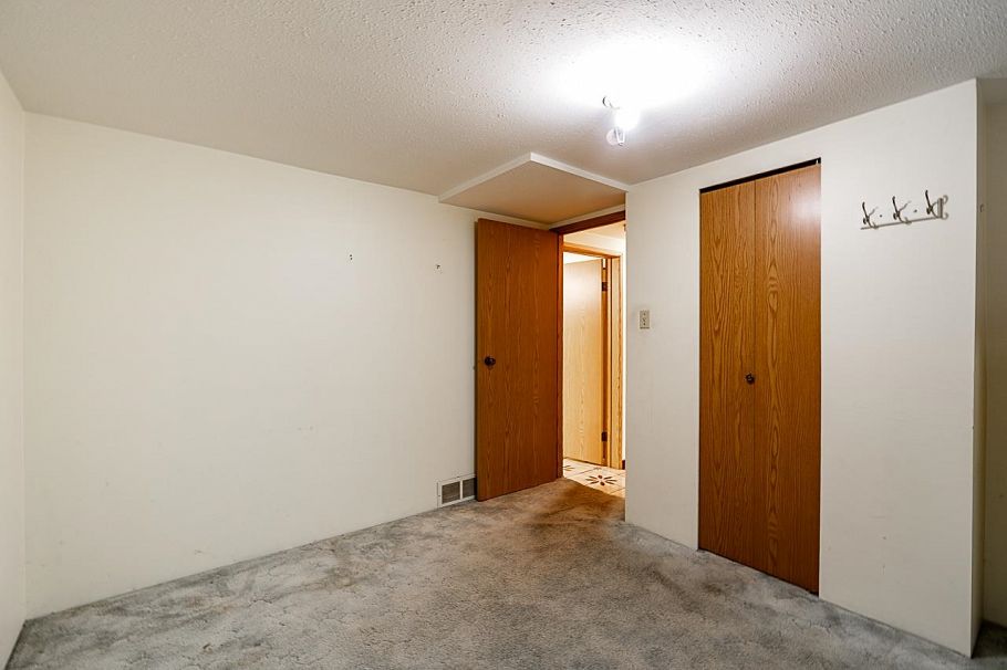 1174 Kelowna Street Vancouver, BC - 21