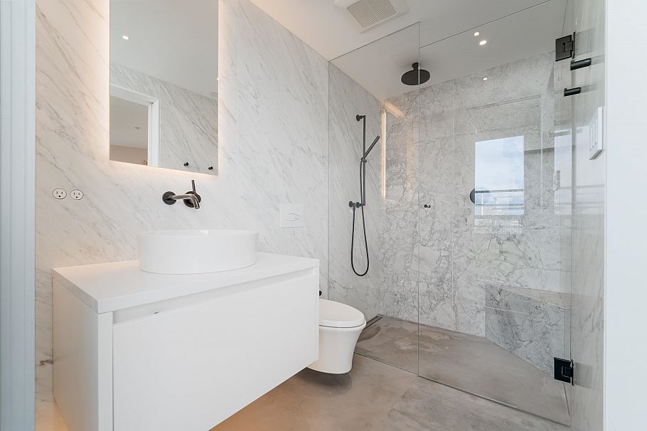 401 4387 W 10th Avenue Vancouver, BC - 34