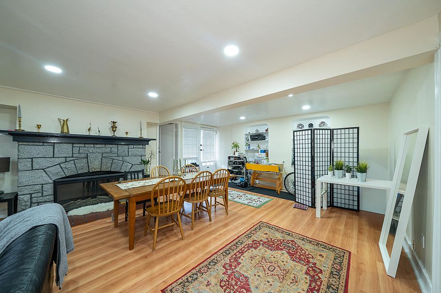 1989 W King Edward Avenue Vancouver, BC - 29