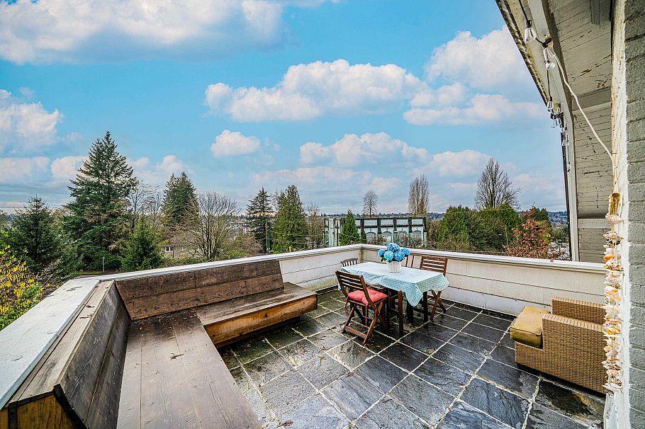 1989 W King Edward Avenue Vancouver, BC - 26