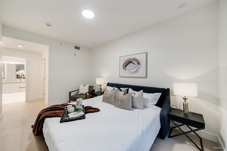 105 918 W 32nd Avenue Vancouver, BC - 14