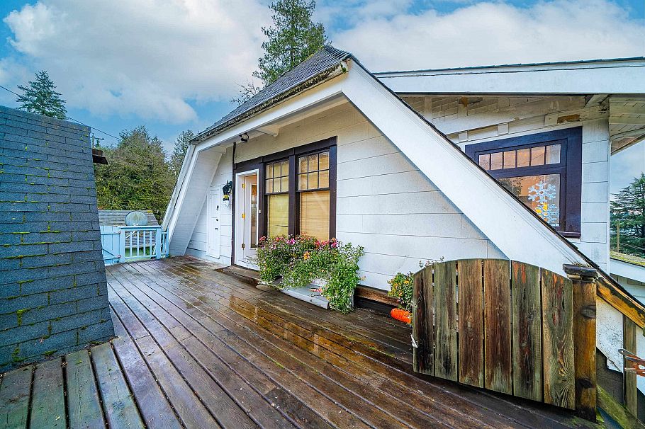 1989 W King Edward Avenue Vancouver, BC - 19