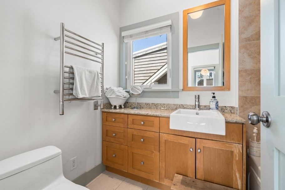 6591 Vine Street Vancouver, BC - 26