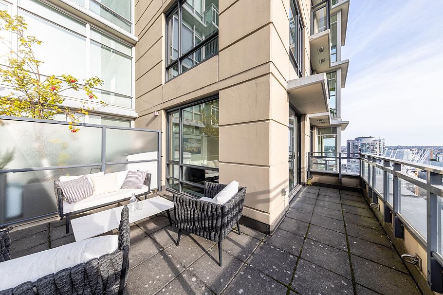 2601 788 Richards Street Vancouver, BC - 36