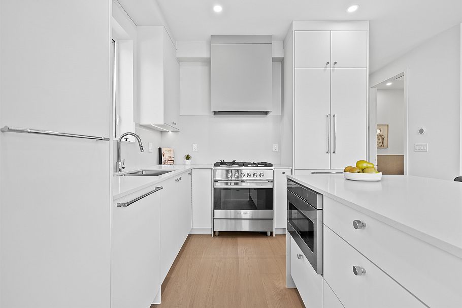 2 2253 Grant Street Vancouver, BC - 8