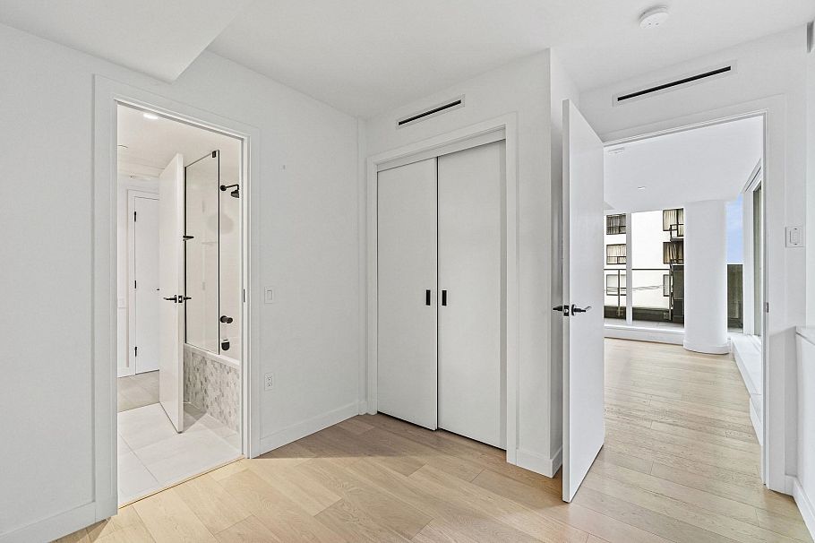 505 1180 Broughton Street Vancouver, BC - 17