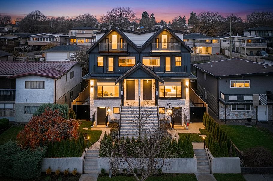 1167 E 63rd Avenue Vancouver, BC - 38