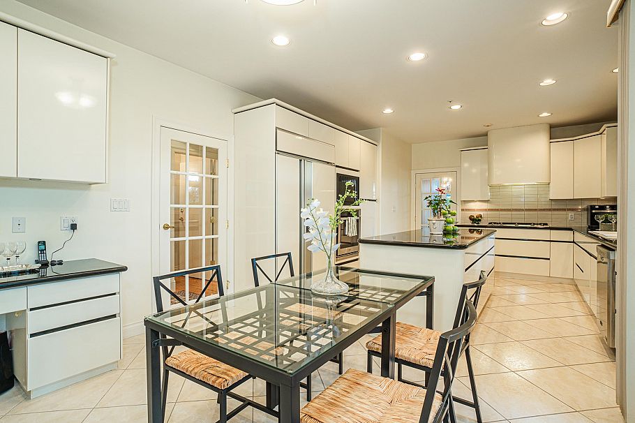 6787 Montgomery Street Vancouver, BC - 16