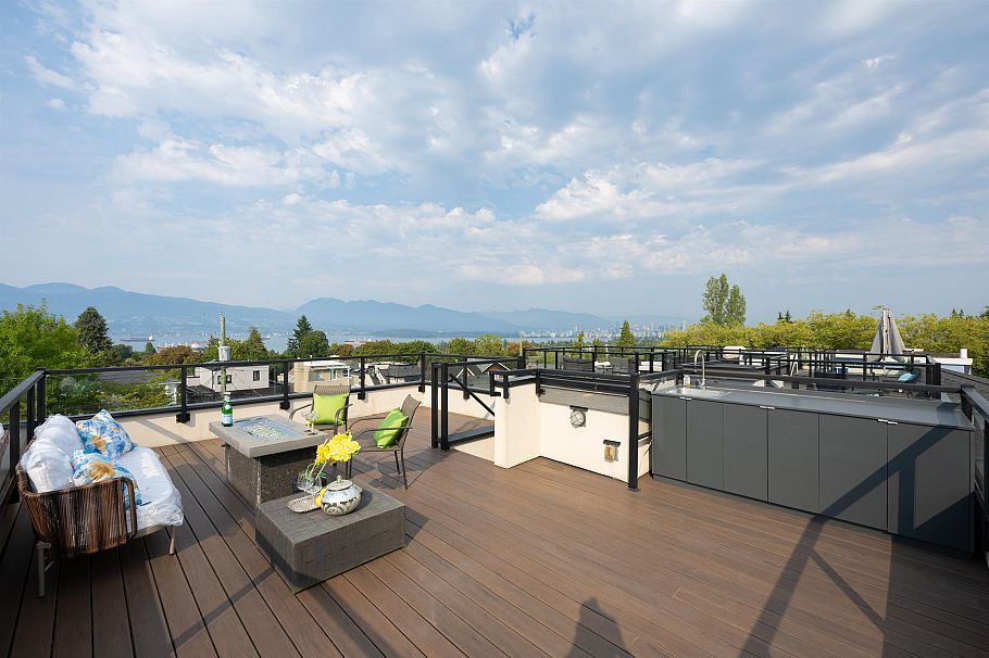 4043 W 11th Avenue Vancouver, BC - 33