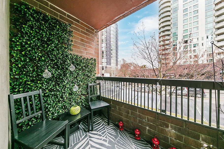 209 1330 Burrard Street Vancouver, BC - 13