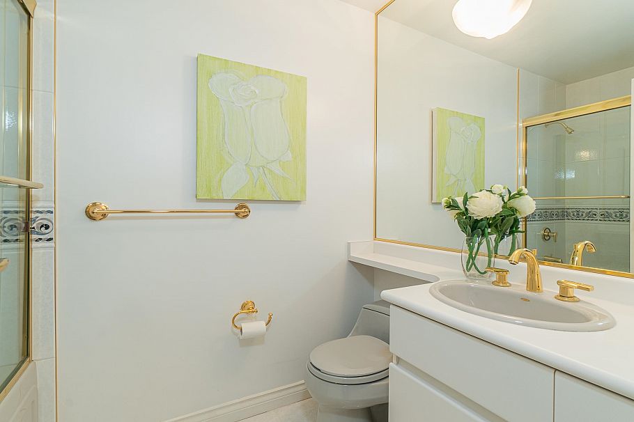 6787 Montgomery Street Vancouver, BC - 33