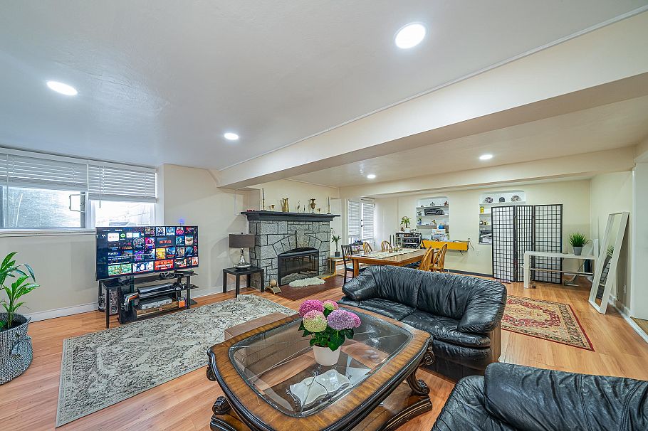 1989 W King Edward Avenue Vancouver, BC - 30