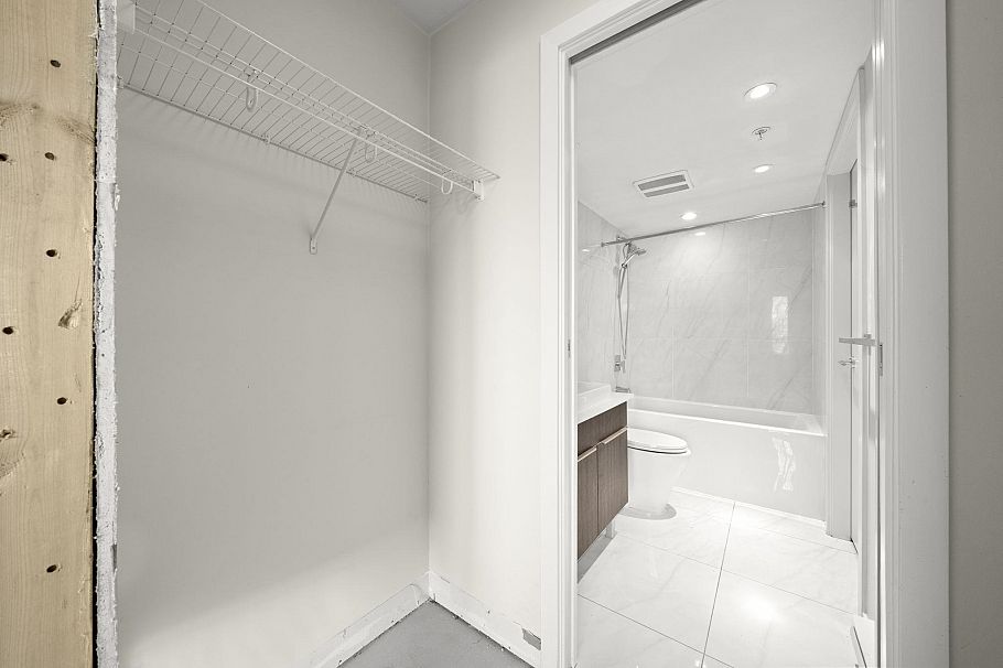 419 1588 E Hastings Street Vancouver, BC - 16