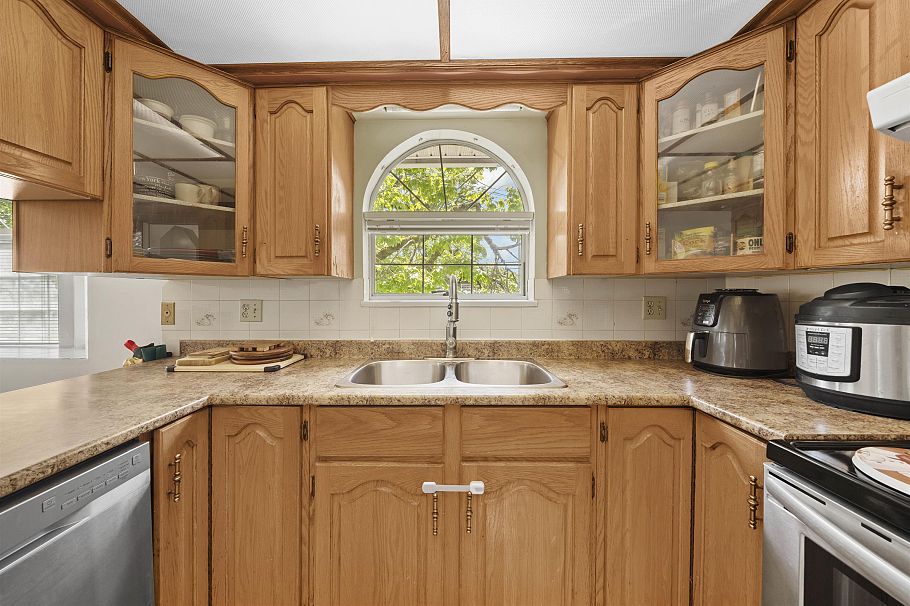 5990 Joyce Street Vancouver, BC - 12