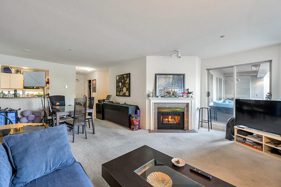 202 525 Wheelhouse Square Vancouver, BC - 12